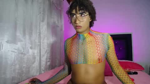 Stannly1 online show from February 17, 8:11 am