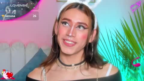 Snapshot of star_mor_ chatting on February 5, 6:46 am  estrellita online show from February 5, 6:46 am