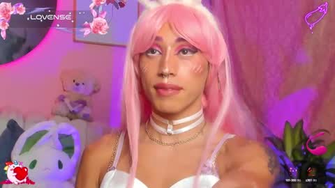 Snapshot of star_mor_ chatting on March 3, 12:23 am  estrellita online show from March 3, 12:23 am