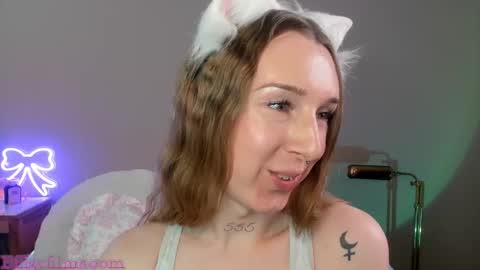 Star  Deluge  online show from March 13, 9:41 pm