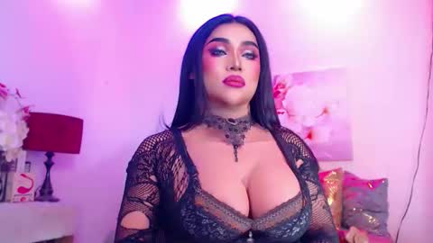 CALL ME STELLA online show from April 7, 11:11 am