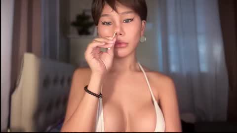 GODDESS STELLA online show from July 7, 9:02 am