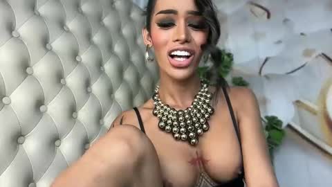 Jess online show from October 17, 1:20 am