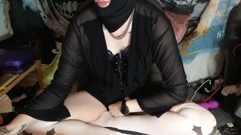 Ryder K online show from November 9, 11:44 am