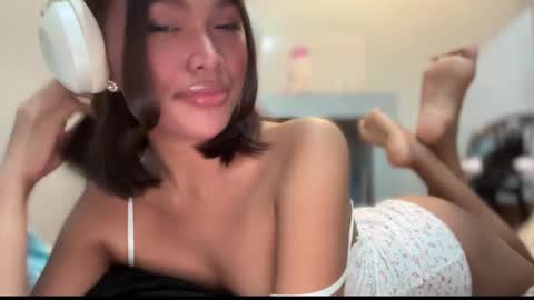 Snapshot of sunny_angelx chatting on March 8, 3:45 pm ANGEL-DONT FORGET TO THUMBS UP AND FOLLOW online show from March 8, 3:45 pm