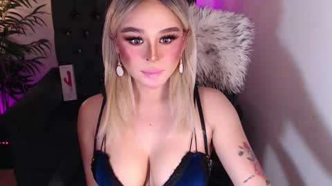 CARMINA online show from December 18, 5:37 am