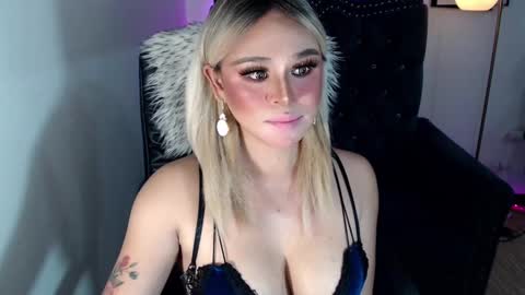 CARMINA online show from March 12, 1:58 am