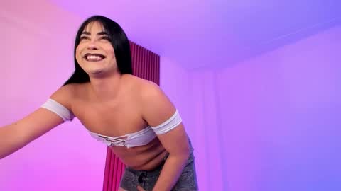 Snapshot of suprasexyjohn chatting on October 17, 8:12 pm llllSupra llll online show from October 17, 8:12 pm