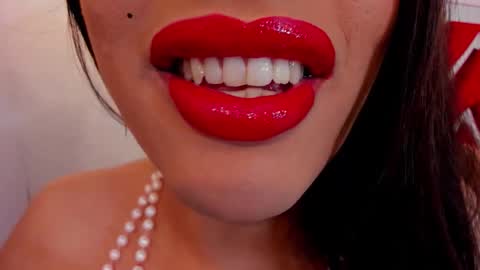 sweet_eliizabeth online show from March 6, 1:27 pm