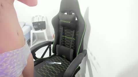 sweet_kitty_777 online show from October 26, 8:10 am