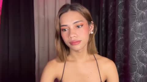 sweet_nikki03 online show from November 15, 6:06 pm