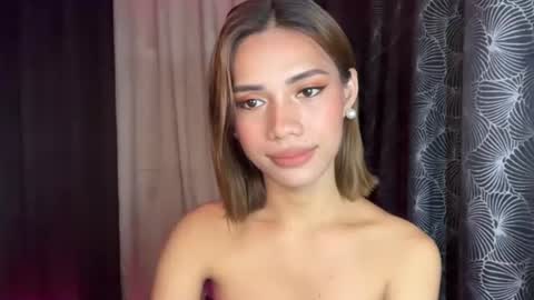 sweet_nikki03 online show from November 16, 7:13 pm