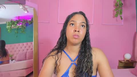 Yeileen online show from April 10, 10:48 pm