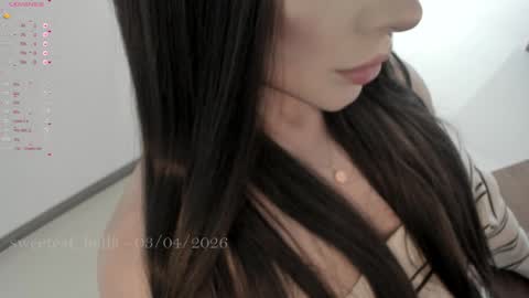 Bella online show from April 3, 10:41 pm