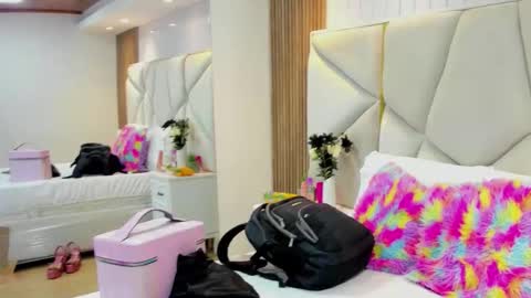 kata online show from November 26, 11:23 am