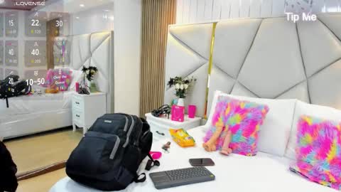 kata online show from December 19, 11:48 am