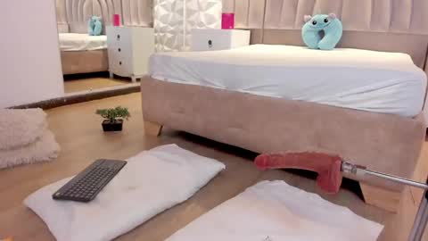 kata online show from April 12, 7:17 pm