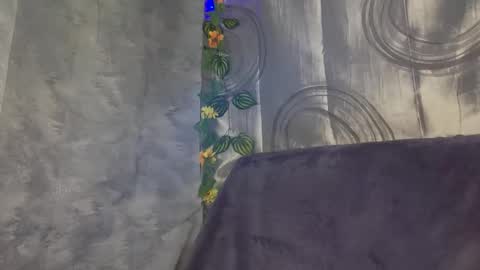 spicy online show from October 9, 4:30 pm