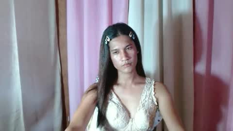 sweetvictoria2000 online show from November 5, 6:24 am