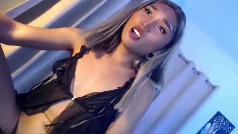 ANDREA online show from March 29, 4:29 pm