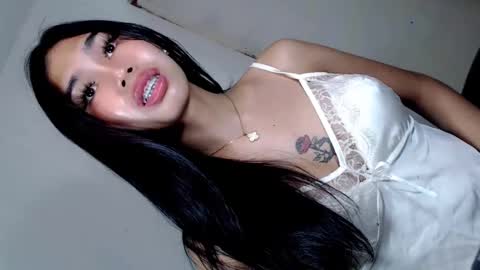 Snapshot of tgirl_luna69 chatting on February 15, 3:28 pm Luna online show from February 15, 3:28 pm