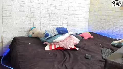 Thalia   online show from November 29, 9:50 pm