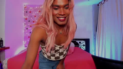 Goldie online show from December 28, 3:47 am