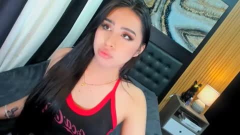 thegreatkelsey online show from February 3, 2:53 am