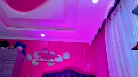 tiffanymackensyy69 online show from March 7, 2:28 am