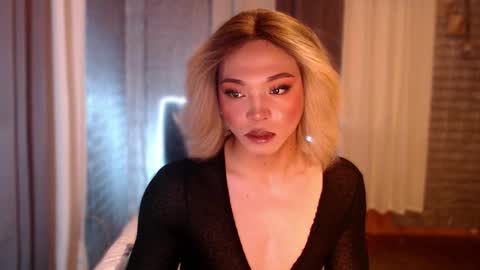 Tina online show from March 10, 10:30 am