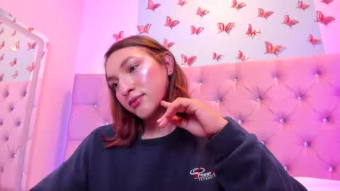   online show from May 30, 3:21 pm