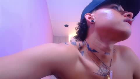 tommy_sweet1 online show from February 3, 1:30 pm