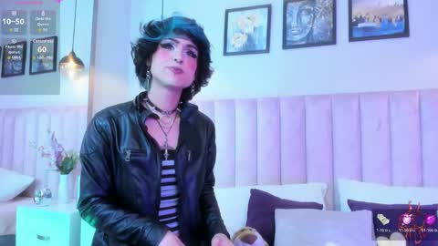 Tracy  online show from March 18, 9:03 pm