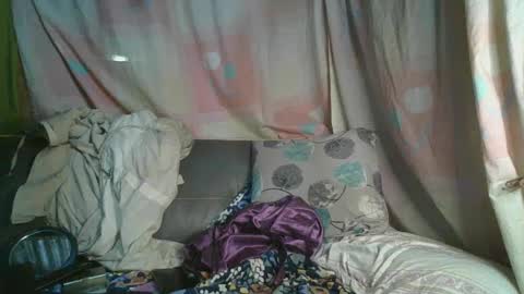 Snapshot of transhottie28 chatting on January 31, 9:59 am transhottie28 online show from January 31, 9:59 am