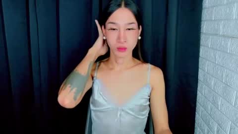 Chloe online show from July 2, 12:44 am