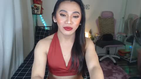 Jade online show from December 17, 9:27 pm