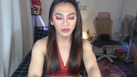 Jade online show from December 19, 10:10 pm