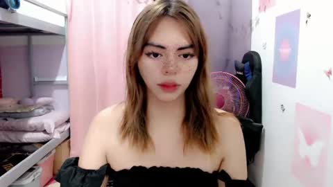 Snapshot of ts_vexana chatting on February 16, 9:48 am Dhalia online show from February 16, 9:48 am