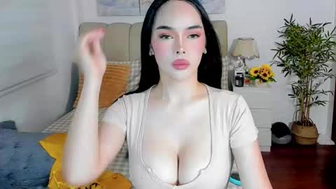 Graciella online show from April 5, 3:37 am