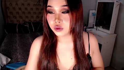 jayvie online show from December 4, 12:37 am