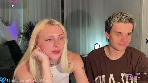 Molly and Nick online show from March 28, 10:33 pm