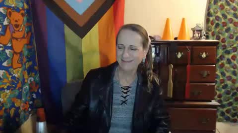 twocumkerry online show from October 28, 7:17 am