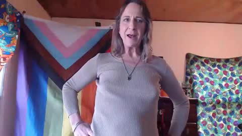 twocumkerry online show from February 20, 8:00 pm