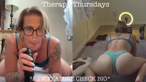 Snapshot of ur_goddess_daylee chatting on October 9, 9:27 pm Goddess online show from October 9, 9:27 pm