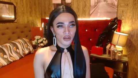 KENDALL online show from December 24, 7:39 am