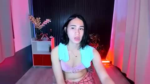 urfave_bbgirl online show from November 12, 11:09 am