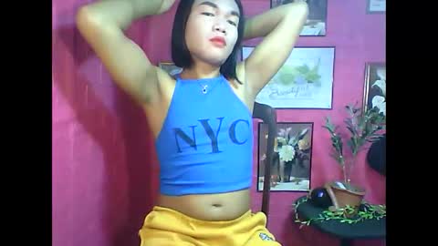 Snapshot of urluckyfuck123 chatting on October 14, 2:23 am Jasmin online show from October 14, 2:23 am