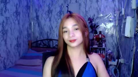 Yhana online show from December 30, 4:29 pm