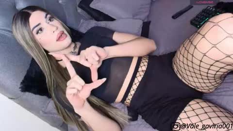 Snapshot of valentina_gaviria_ chatting on September 18, 12:54 pm VALENTINA GAVIRIA online show from September 18, 12:54 pm