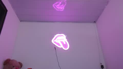 valerii online show from October 11, 5:43 am